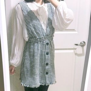Zara blue Black-and-White Houndstooth Pinafore Mini Dress Vintage look brand new